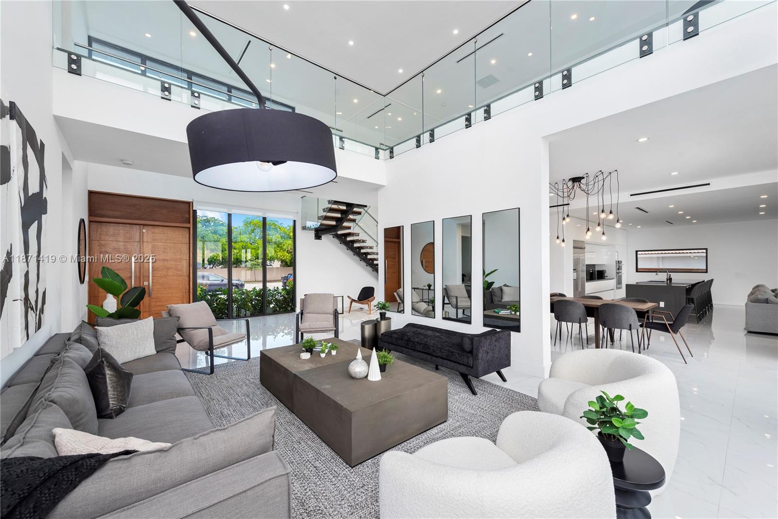 MARINA LAKES 1ST ADDN - Residential Lease