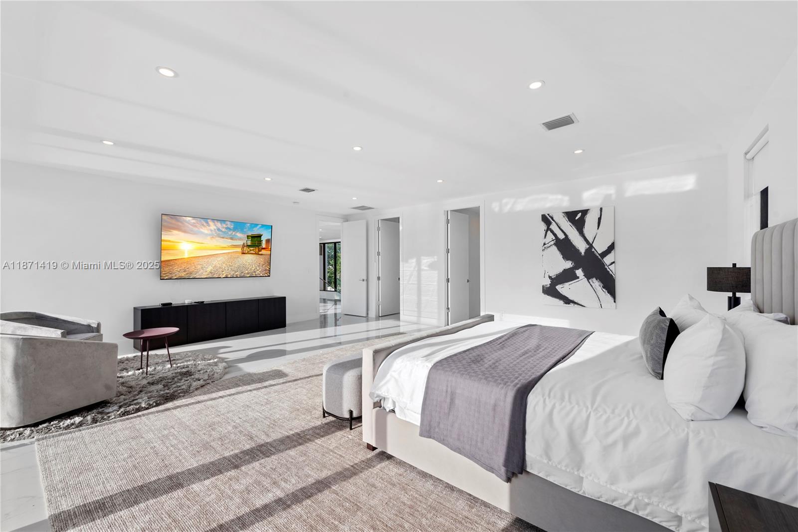 MARINA LAKES 1ST ADDN - Residential Lease