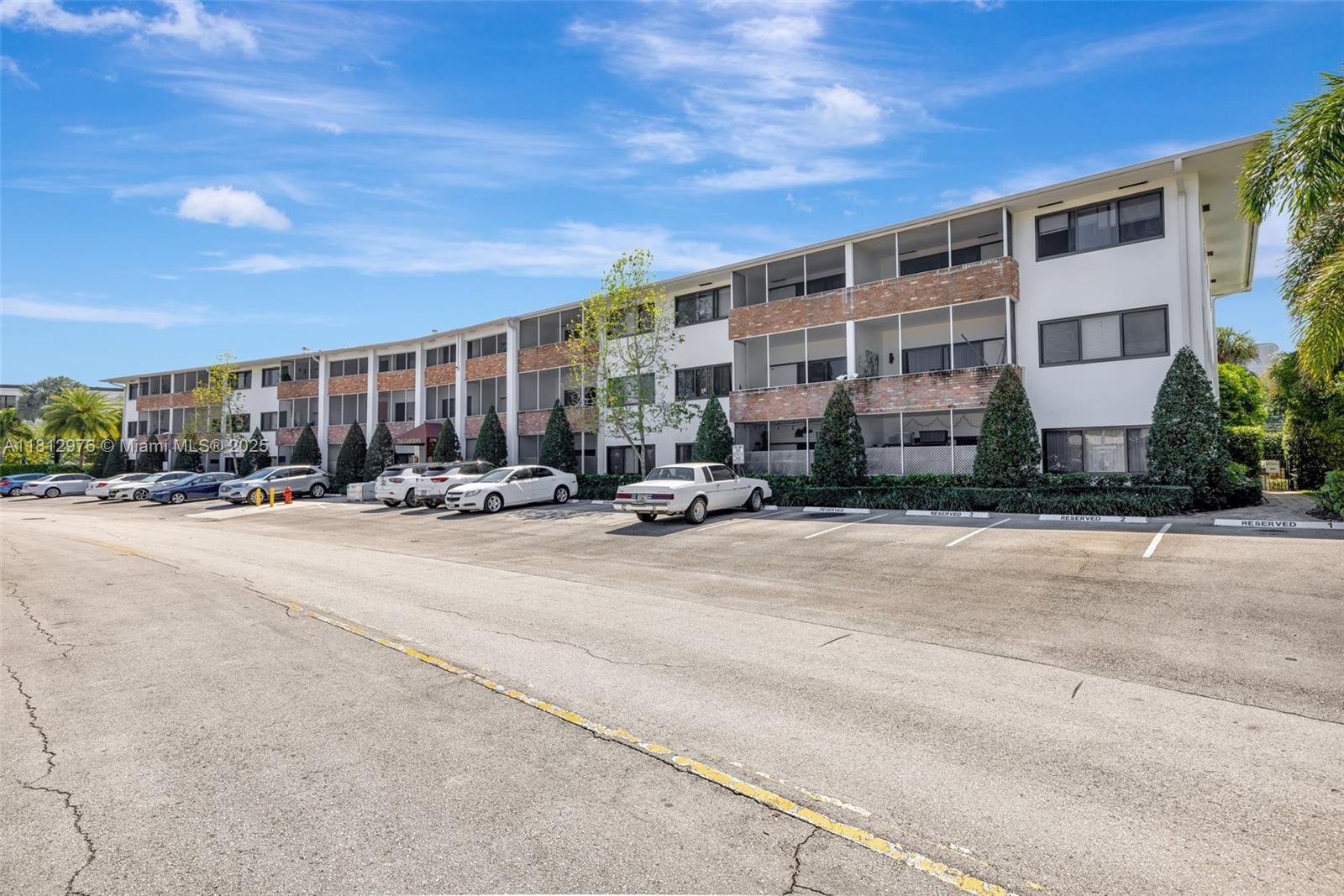 2190 NE 51 ST Court 208