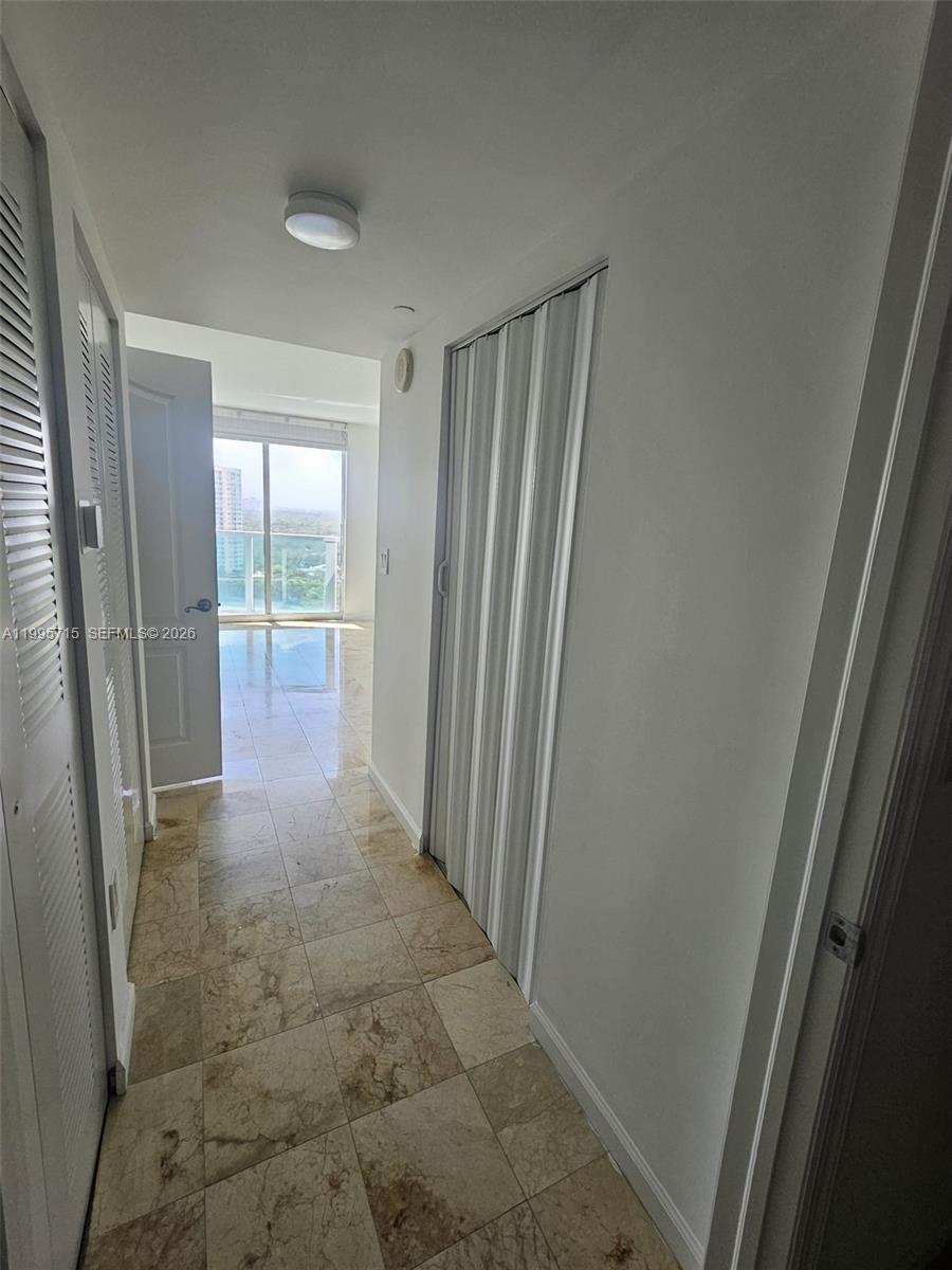 SKYLINE ON BRICKELL CONDO - Residential Lease