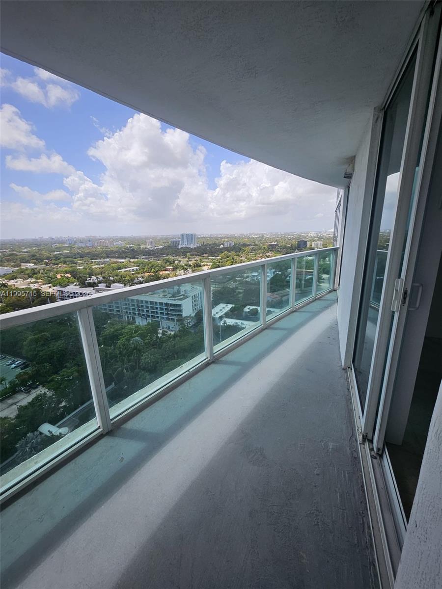SKYLINE ON BRICKELL CONDO - Residential Lease