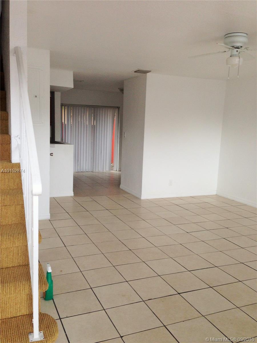 Lauderhill Manor 75-43 B - Residential Income