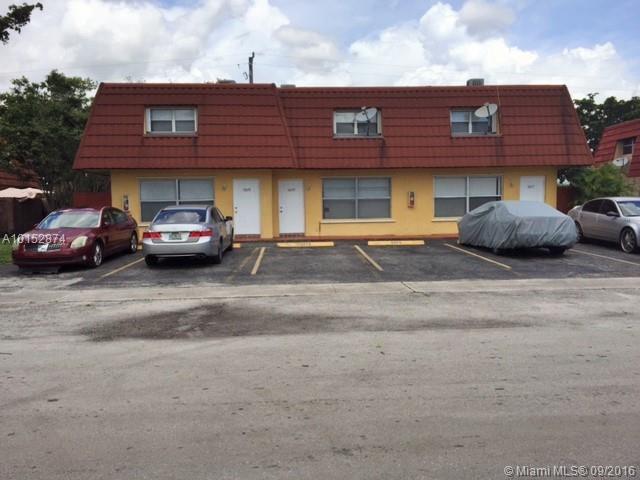 Lauderhill Manor 75-43 B - Residential Income