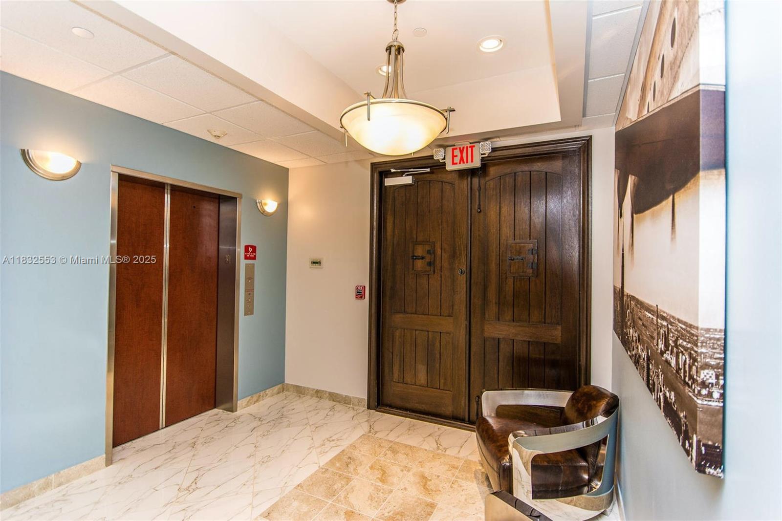 1555 Bonaventure Blvd 2018