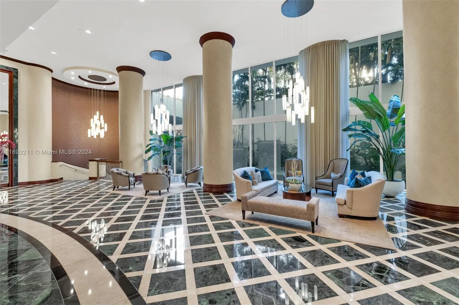 Aventura, Florida 33180, United States, 3 Bedrooms Bedrooms, ,4 BathroomsBathrooms,Residential,Active,32835