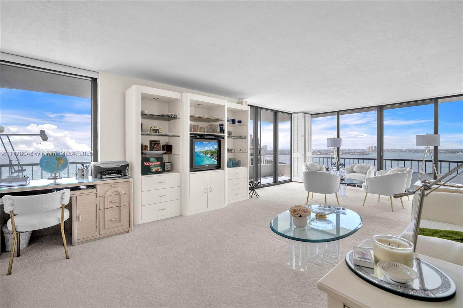 WATER GLADES CONDO - Residential