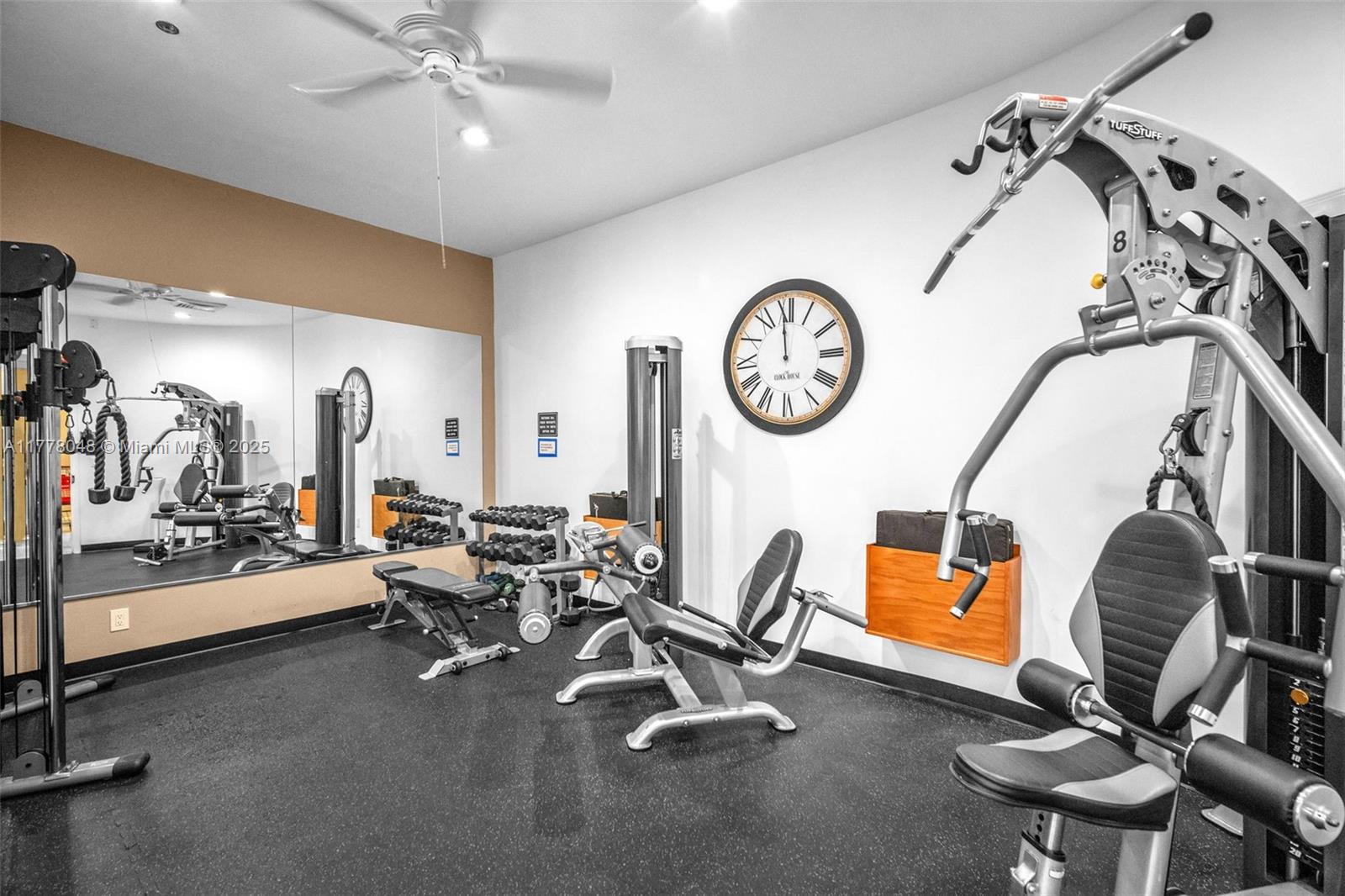 WATER GLADES CONDO - Residential