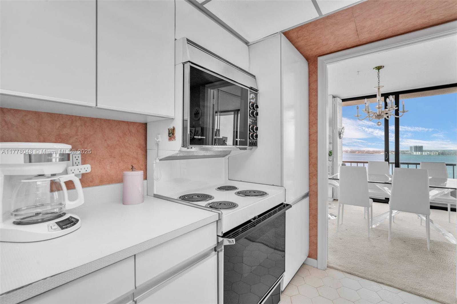 WATER GLADES CONDO - Residential