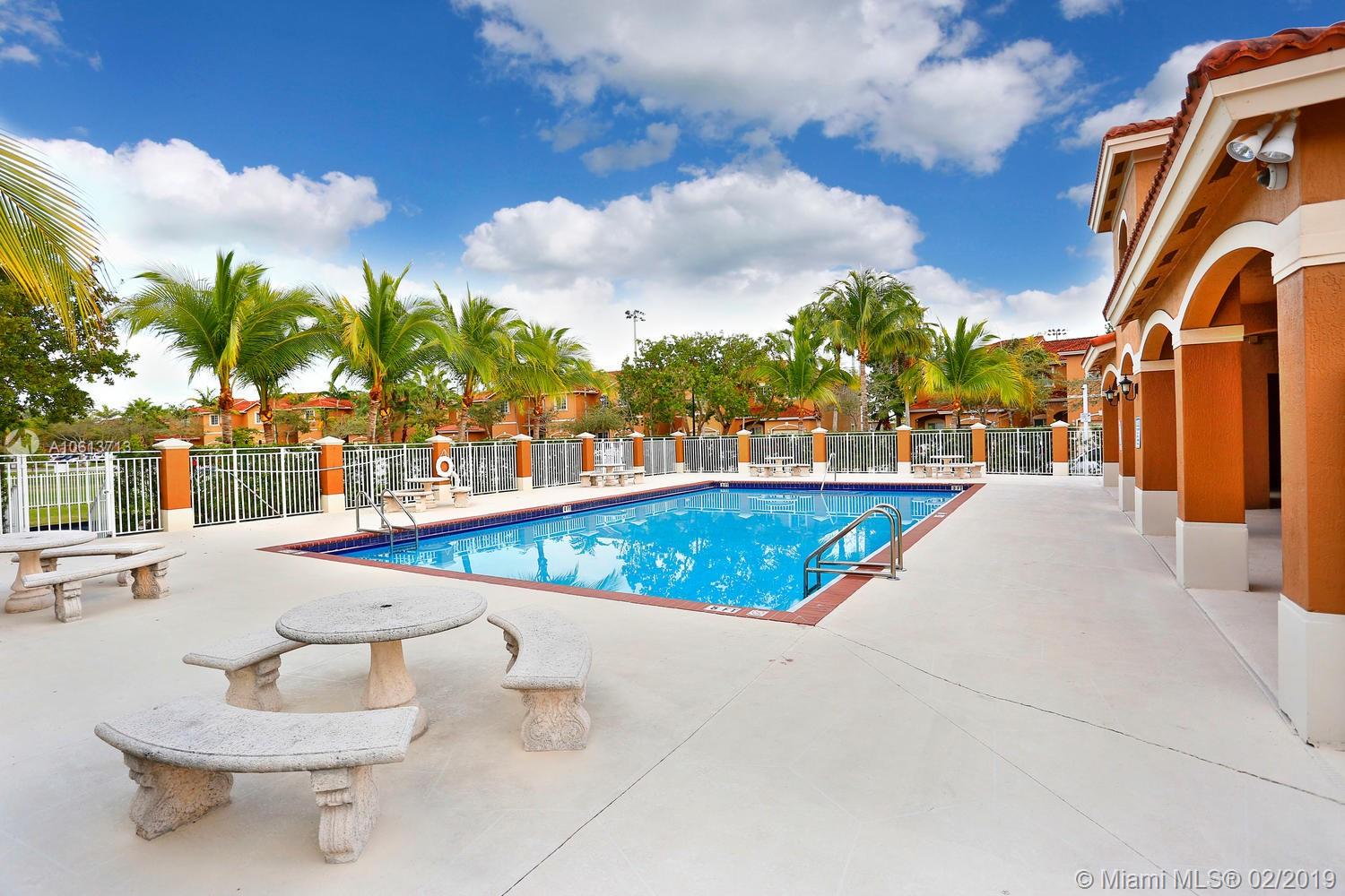 SANTA BARBARA 1ST ADDN - Residential