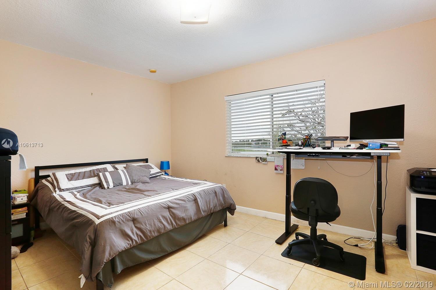 SANTA BARBARA 1ST ADDN - Residential