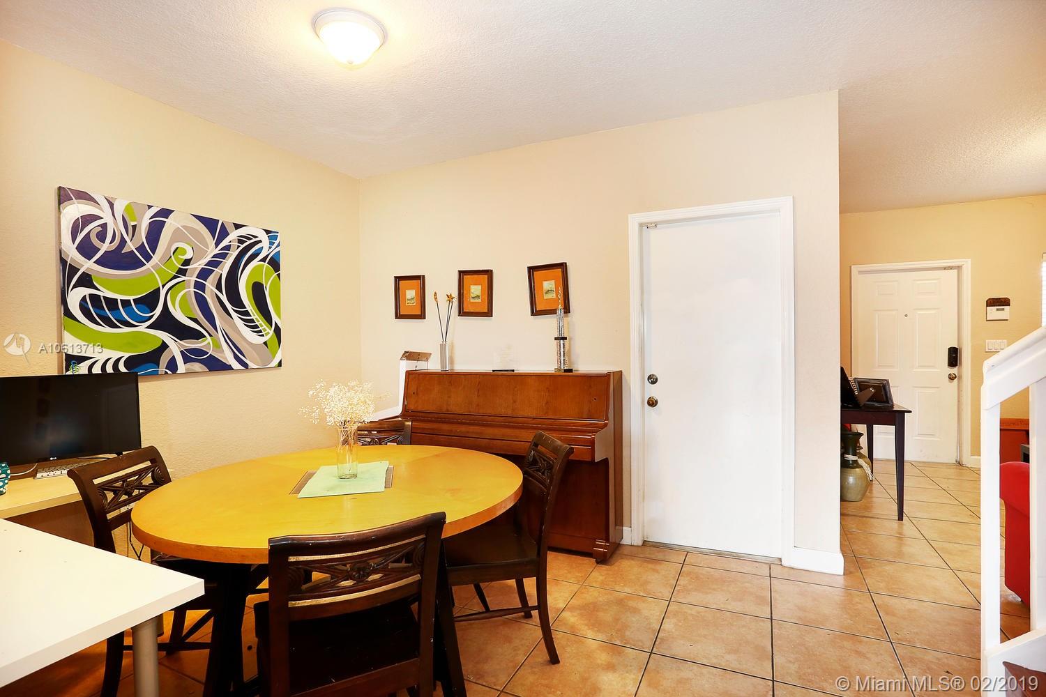 SANTA BARBARA 1ST ADDN - Residential