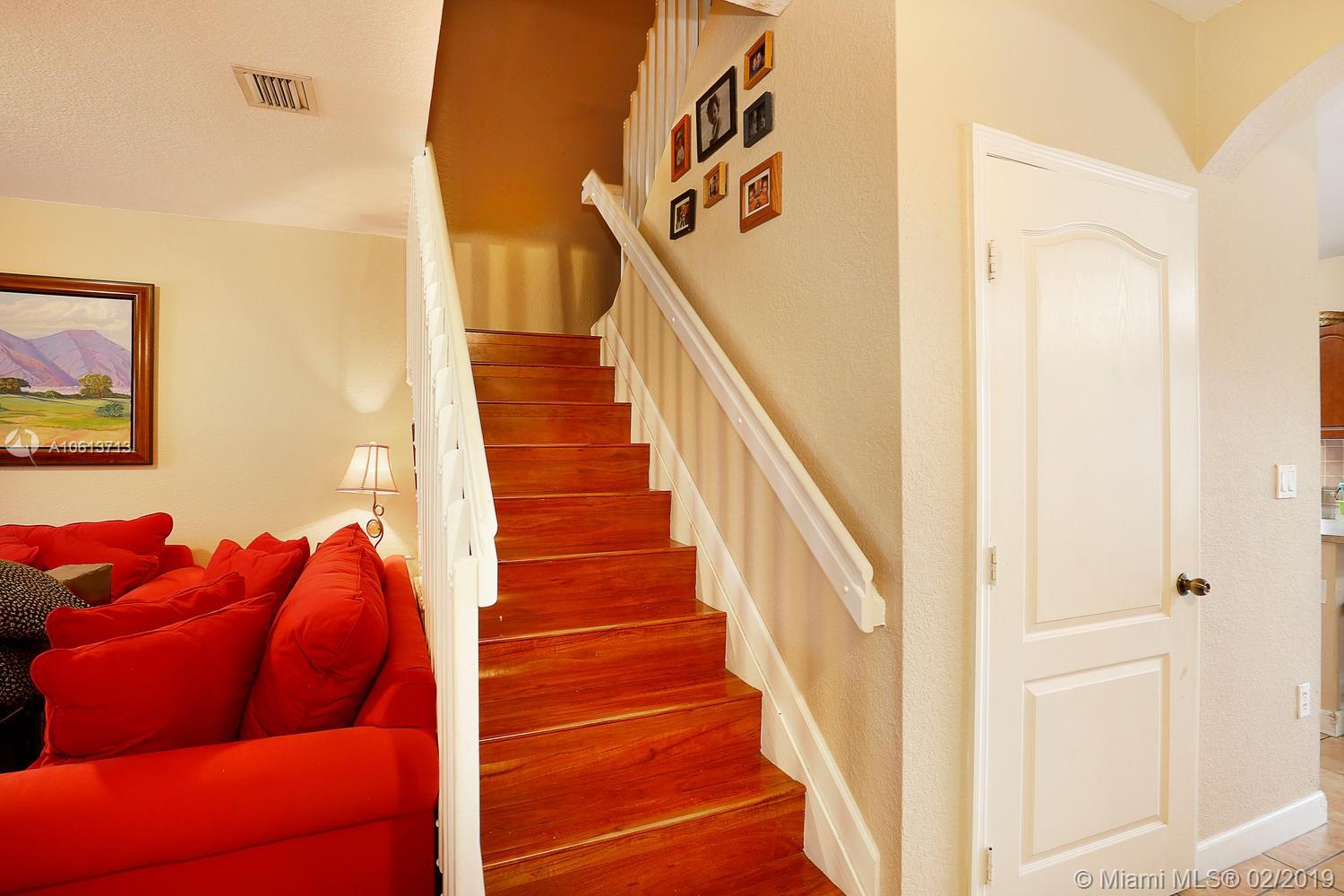 SANTA BARBARA 1ST ADDN - Residential