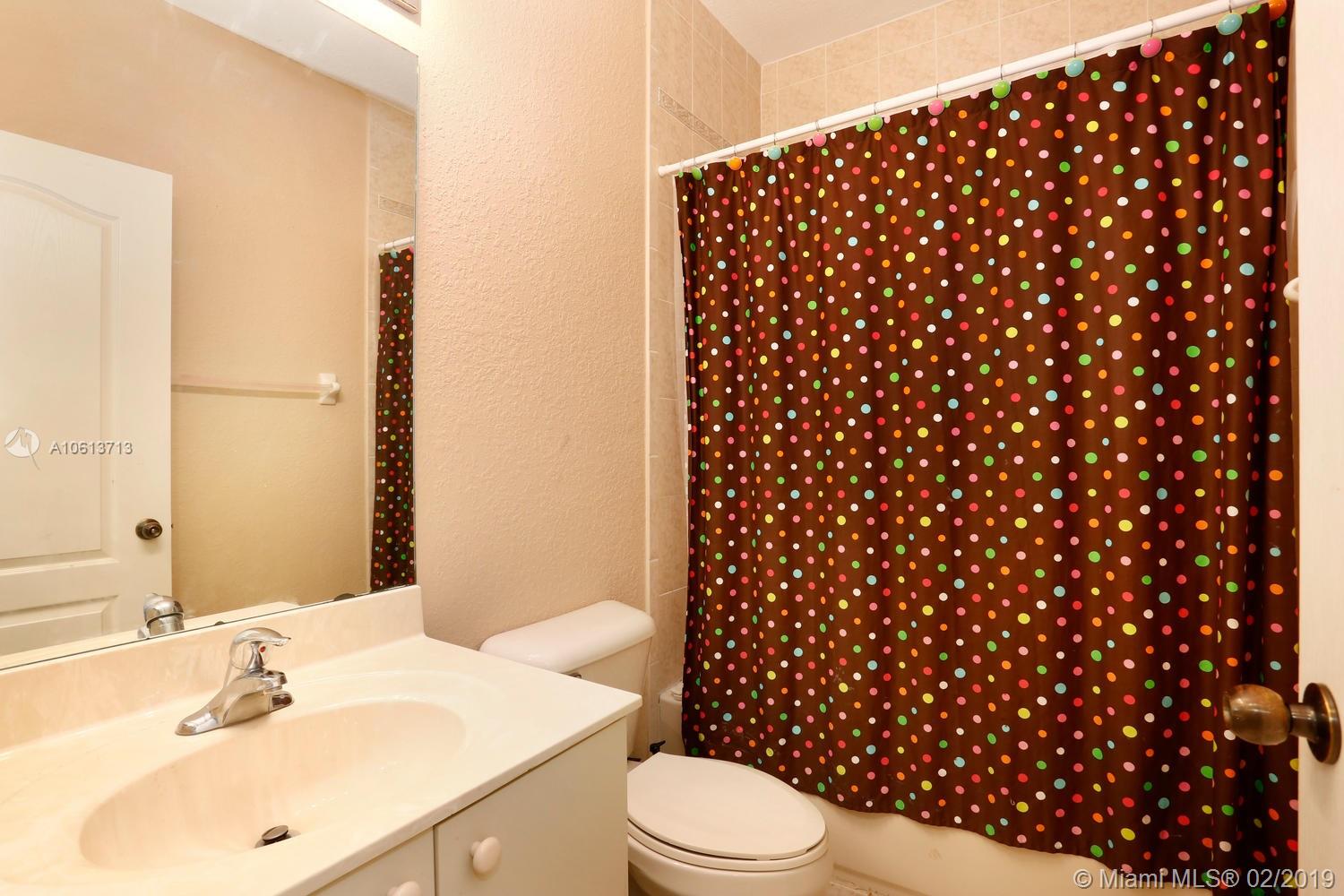 SANTA BARBARA 1ST ADDN - Residential