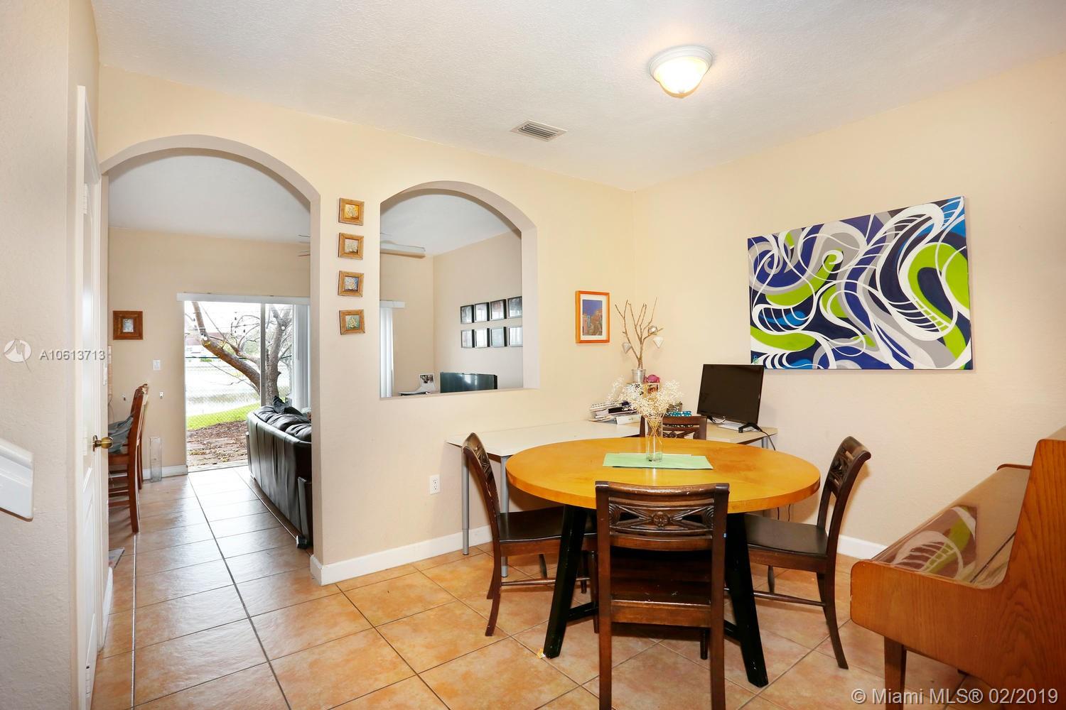 SANTA BARBARA 1ST ADDN - Residential