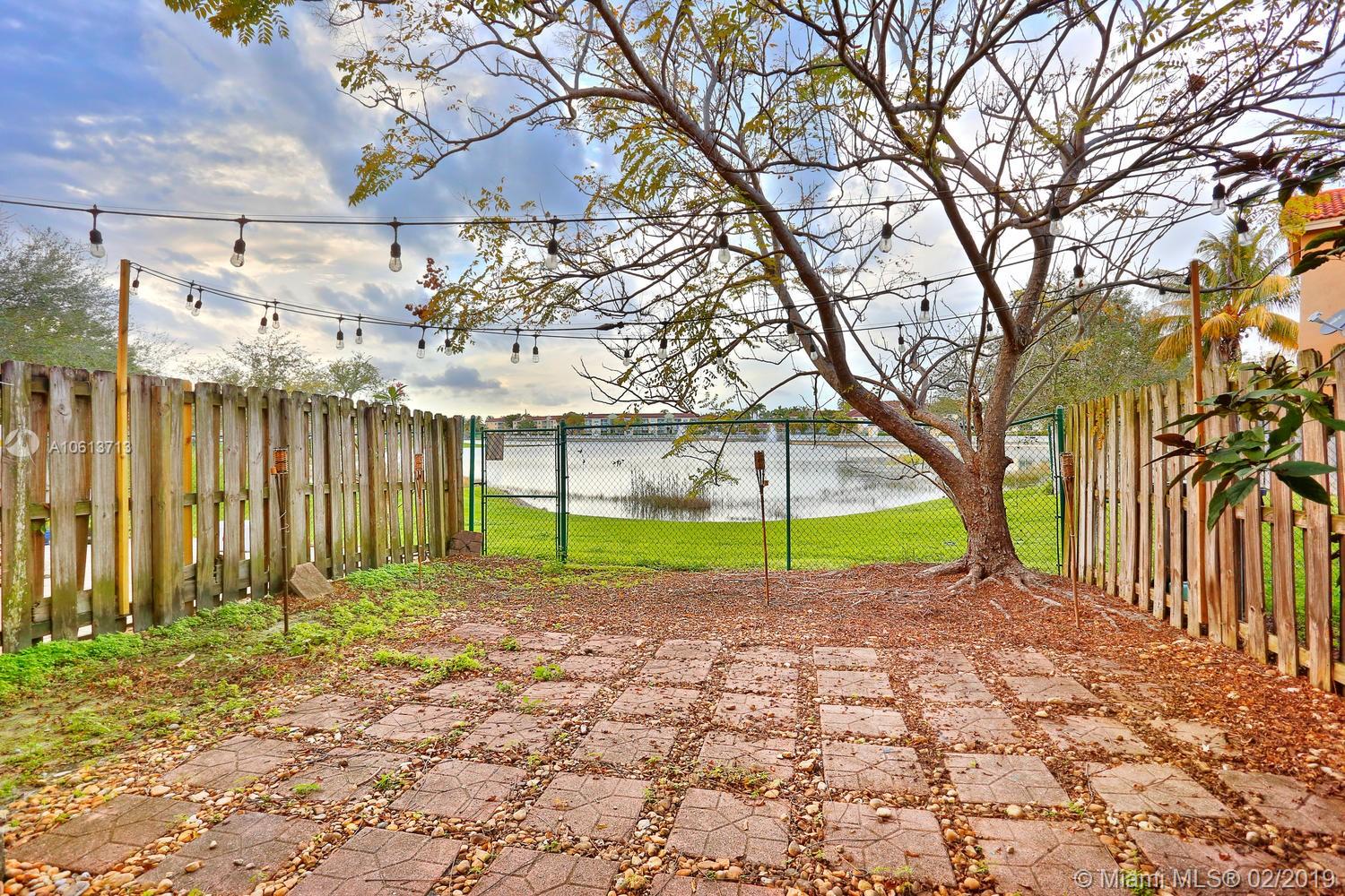 SANTA BARBARA 1ST ADDN - Residential