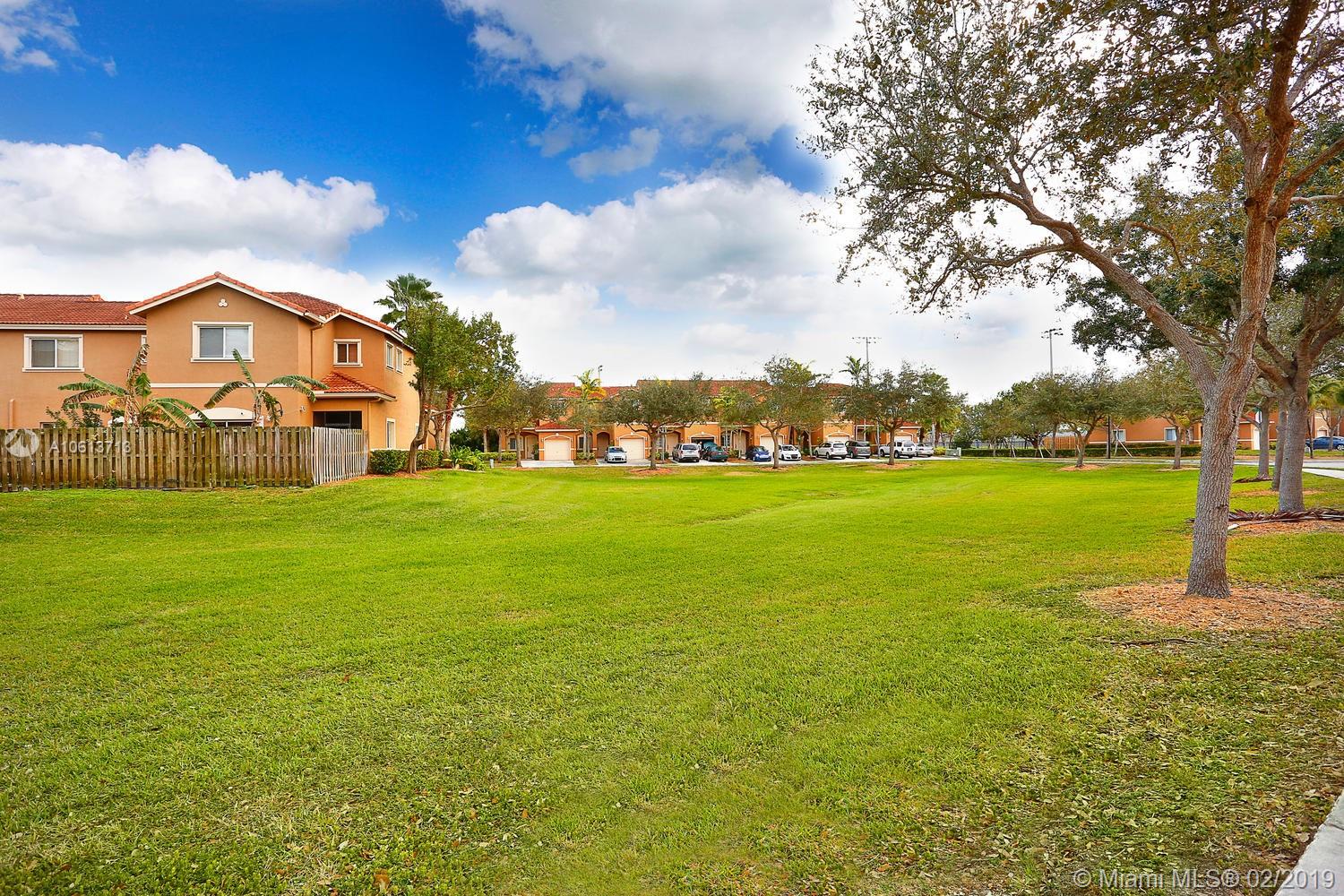 SANTA BARBARA 1ST ADDN - Residential