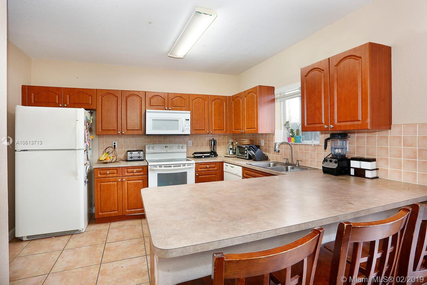 SANTA BARBARA 1ST ADDN - Residential