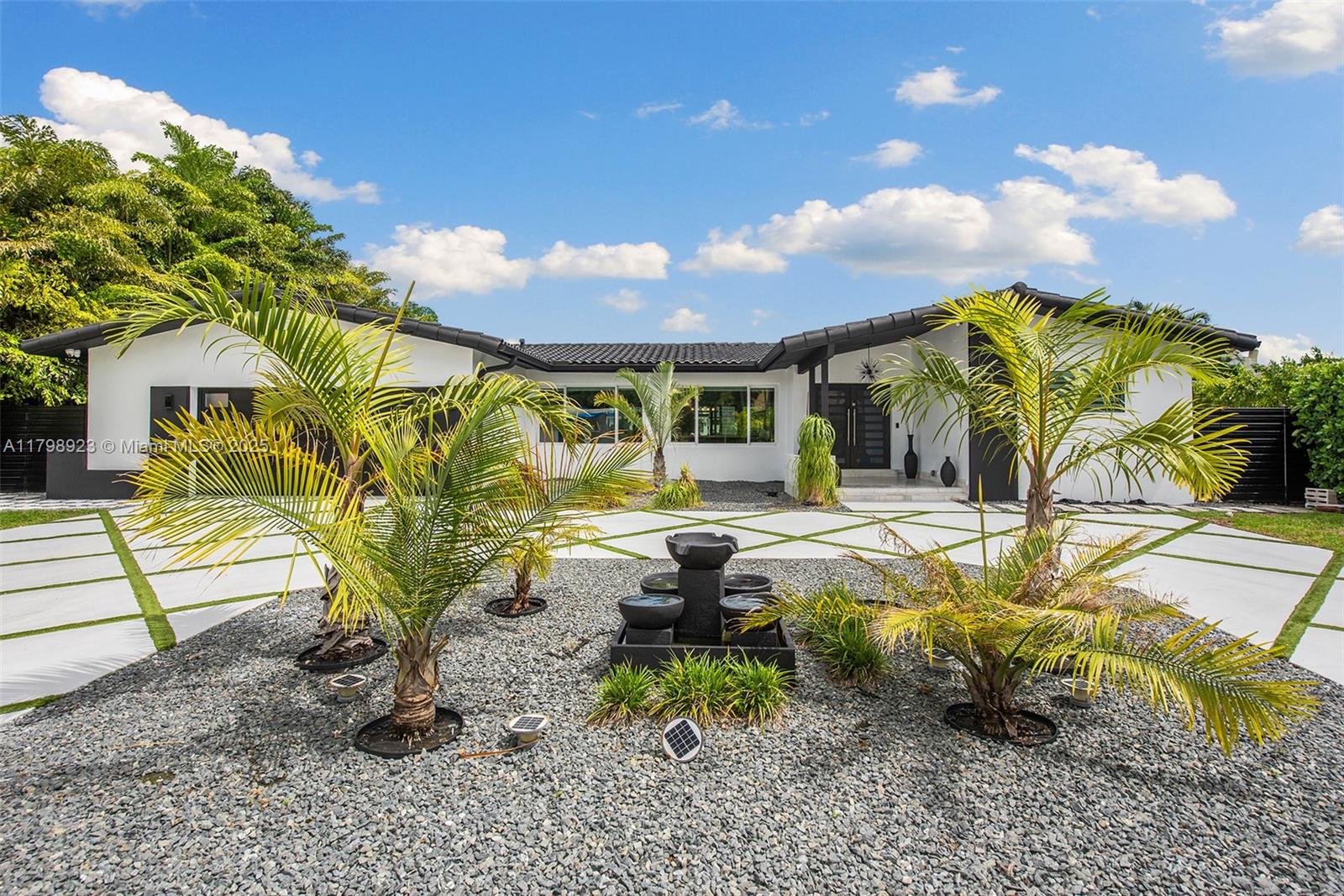 16409 Ne 31st Ave, North Miami Beach, Miami-Dade County, Florida - 3 Bedrooms  
3 Bathrooms - 