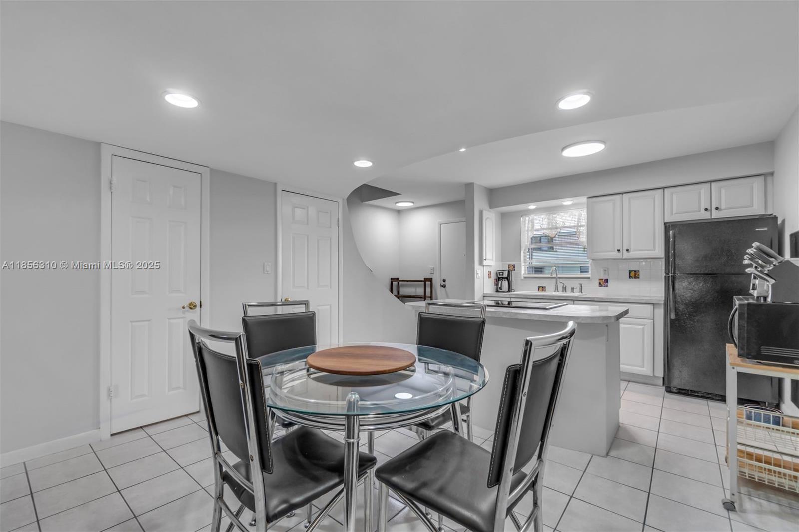 PLANTATION BY THE SEA - Residential