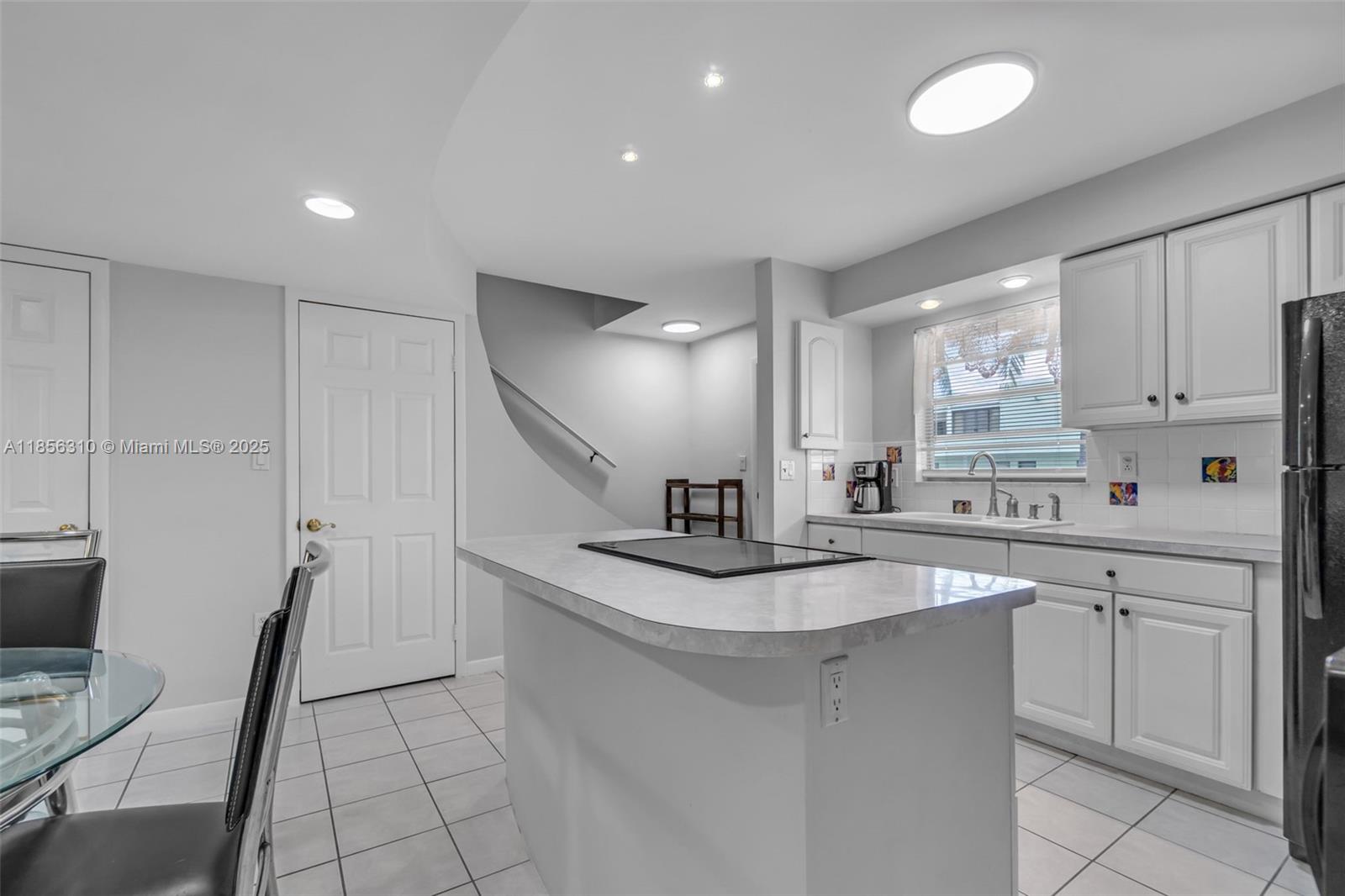 PLANTATION BY THE SEA - Residential