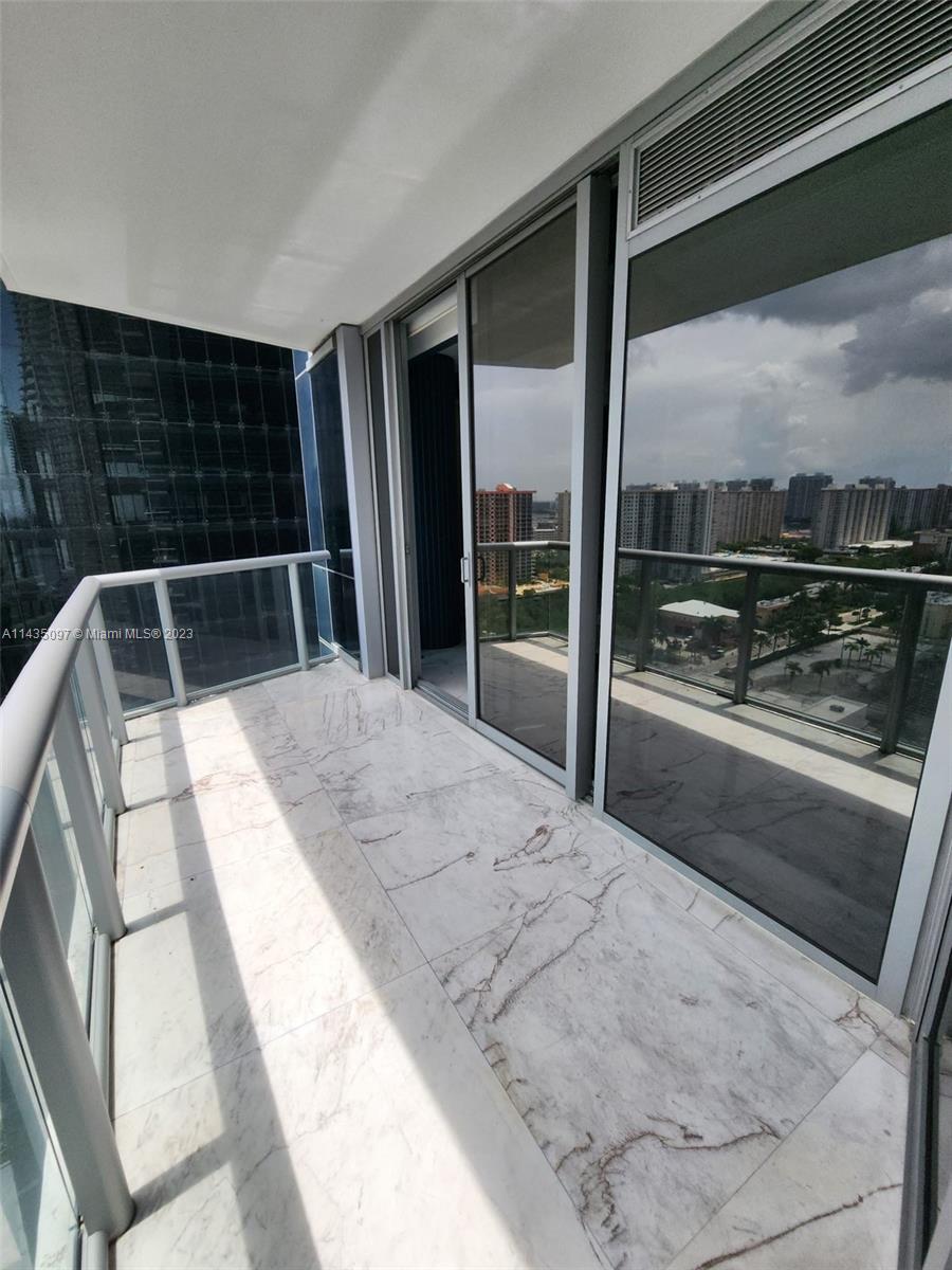 JADE OCEAN CONDO - Residential