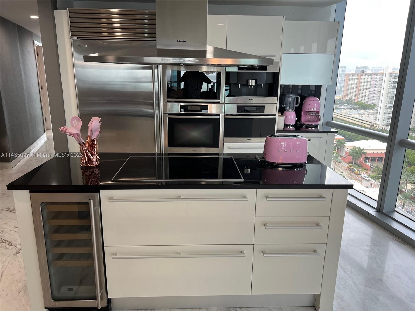 JADE OCEAN CONDO - Residential