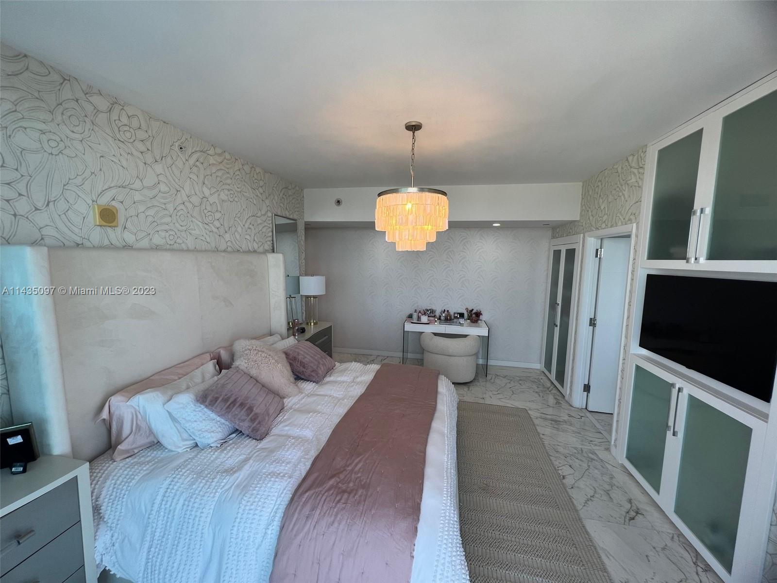 JADE OCEAN CONDO - Residential