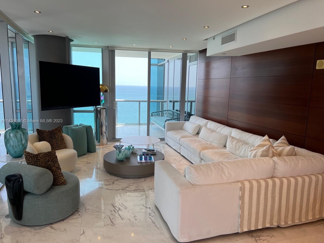 JADE OCEAN CONDO - Residential