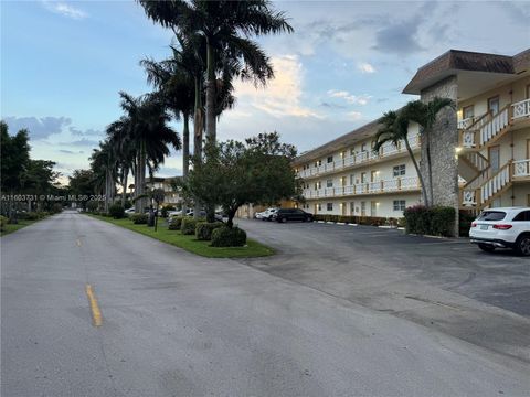 A home in Lauderdale Lakes