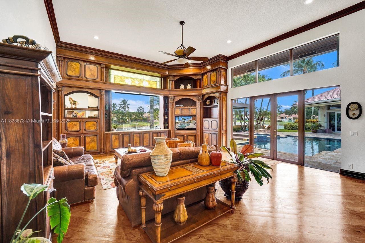 Weston Hills Country Club - Residential