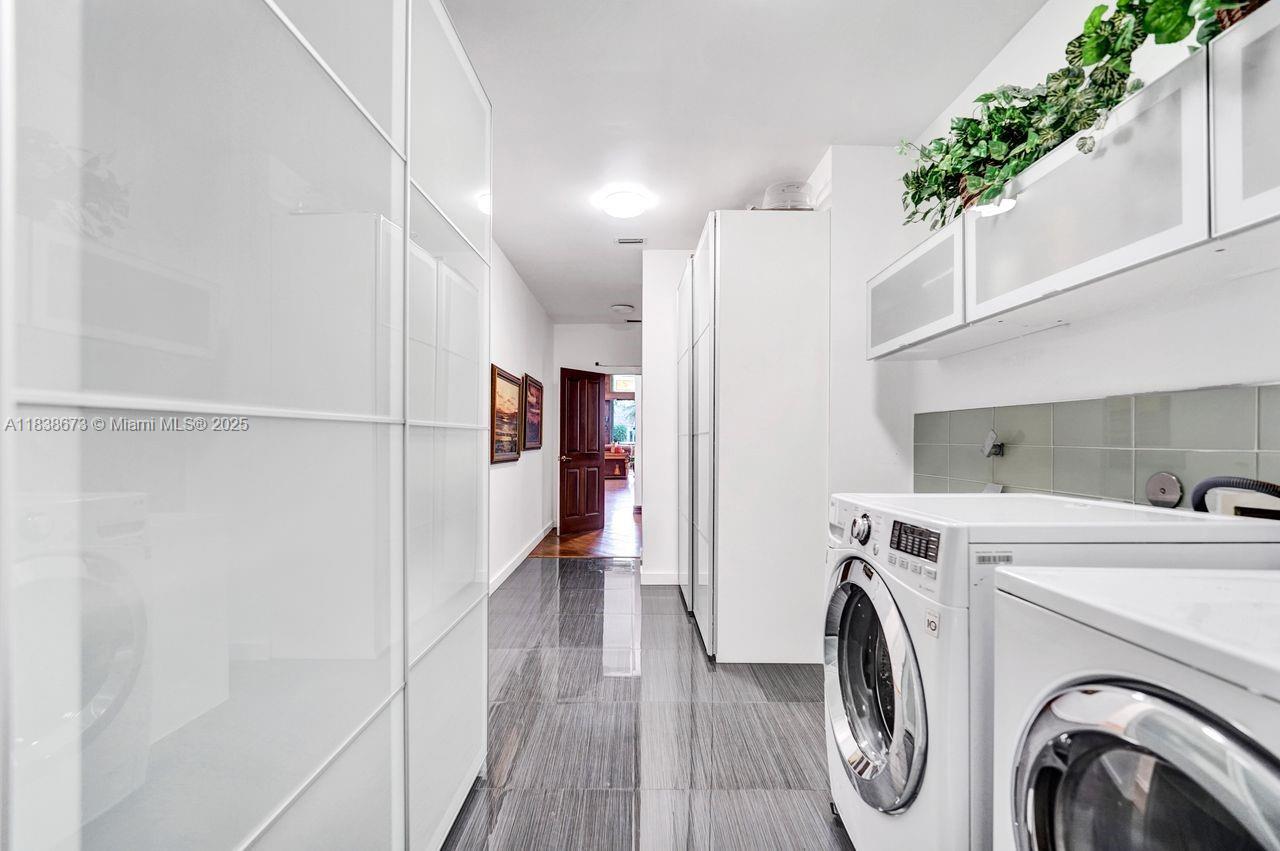 Weston Hills Country Club - Residential