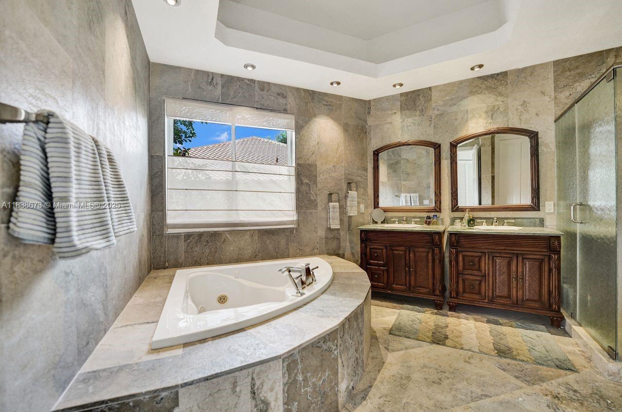 Weston Hills Country Club - Residential