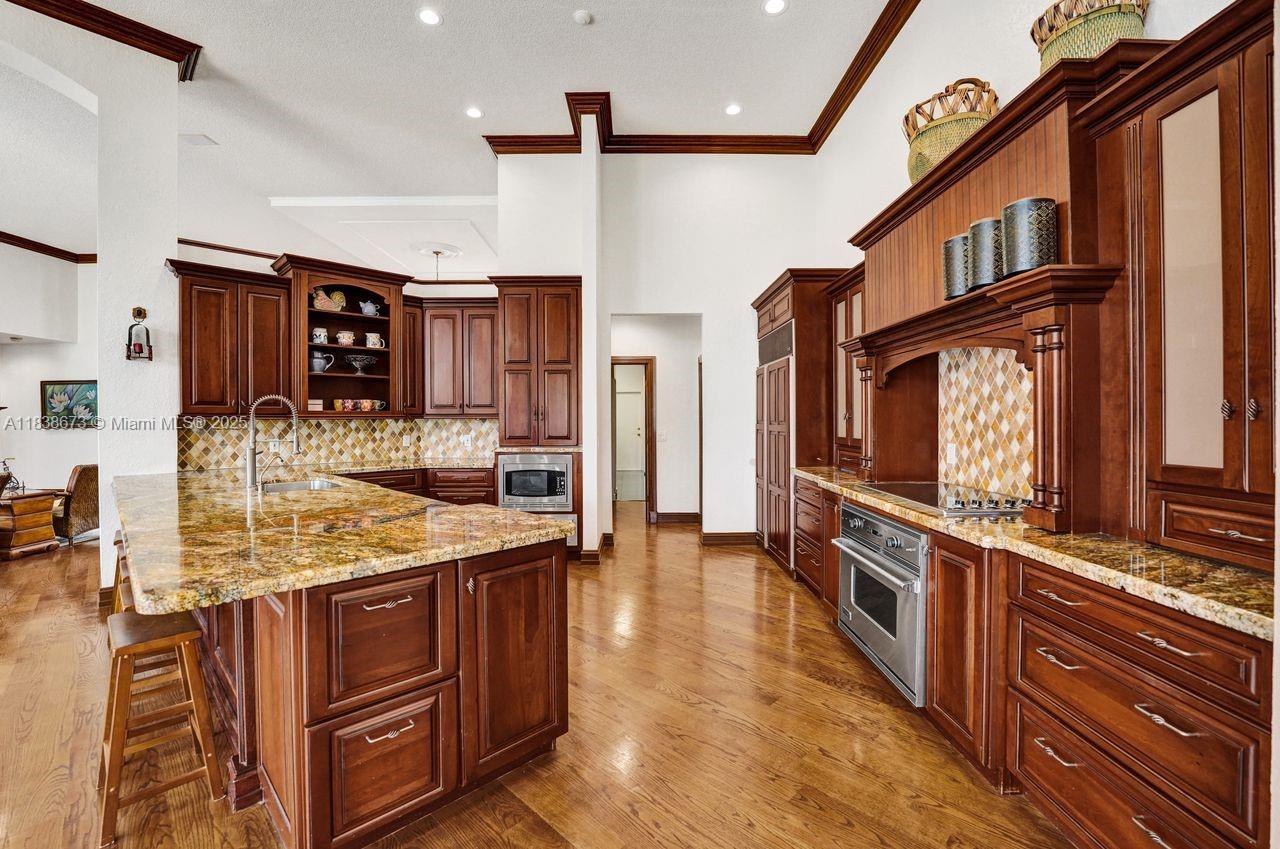 Weston Hills Country Club - Residential