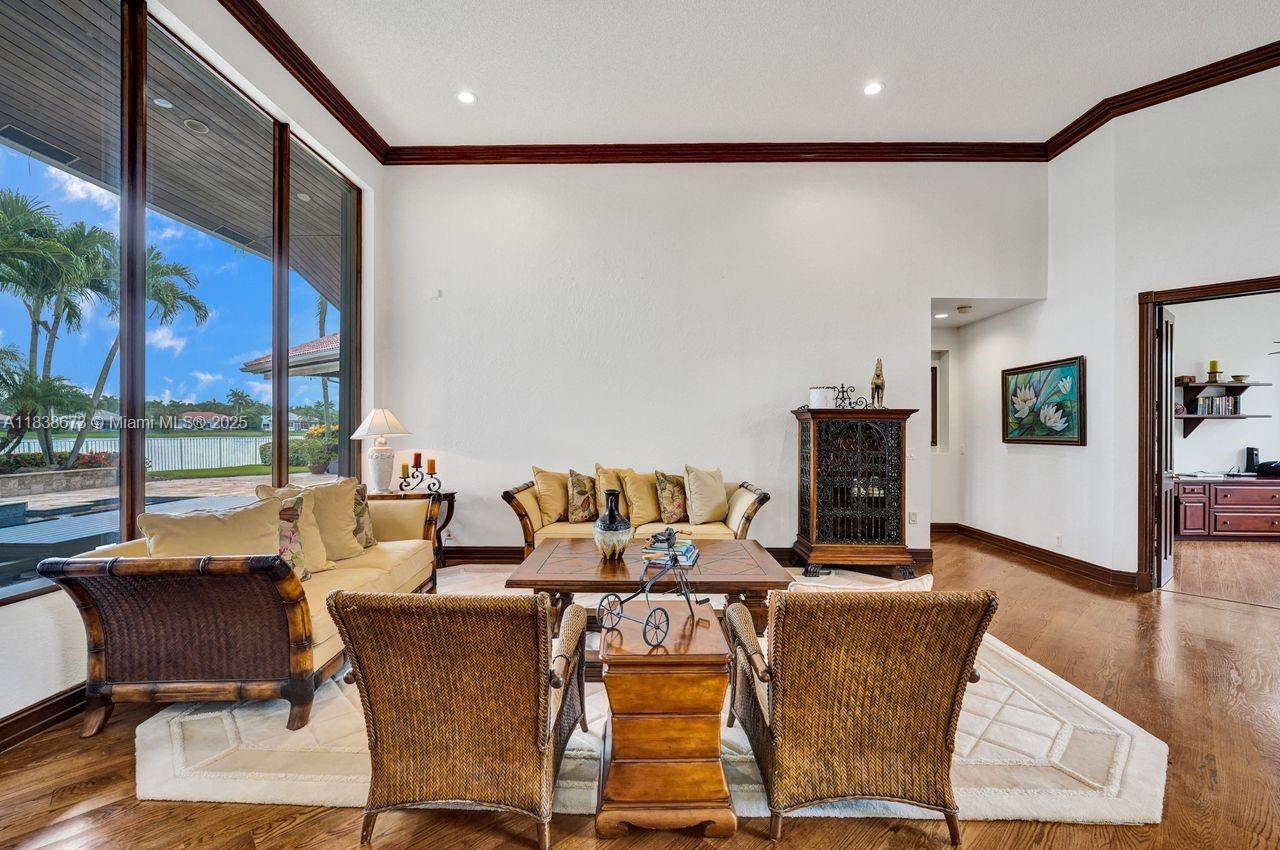 Weston Hills Country Club - Residential