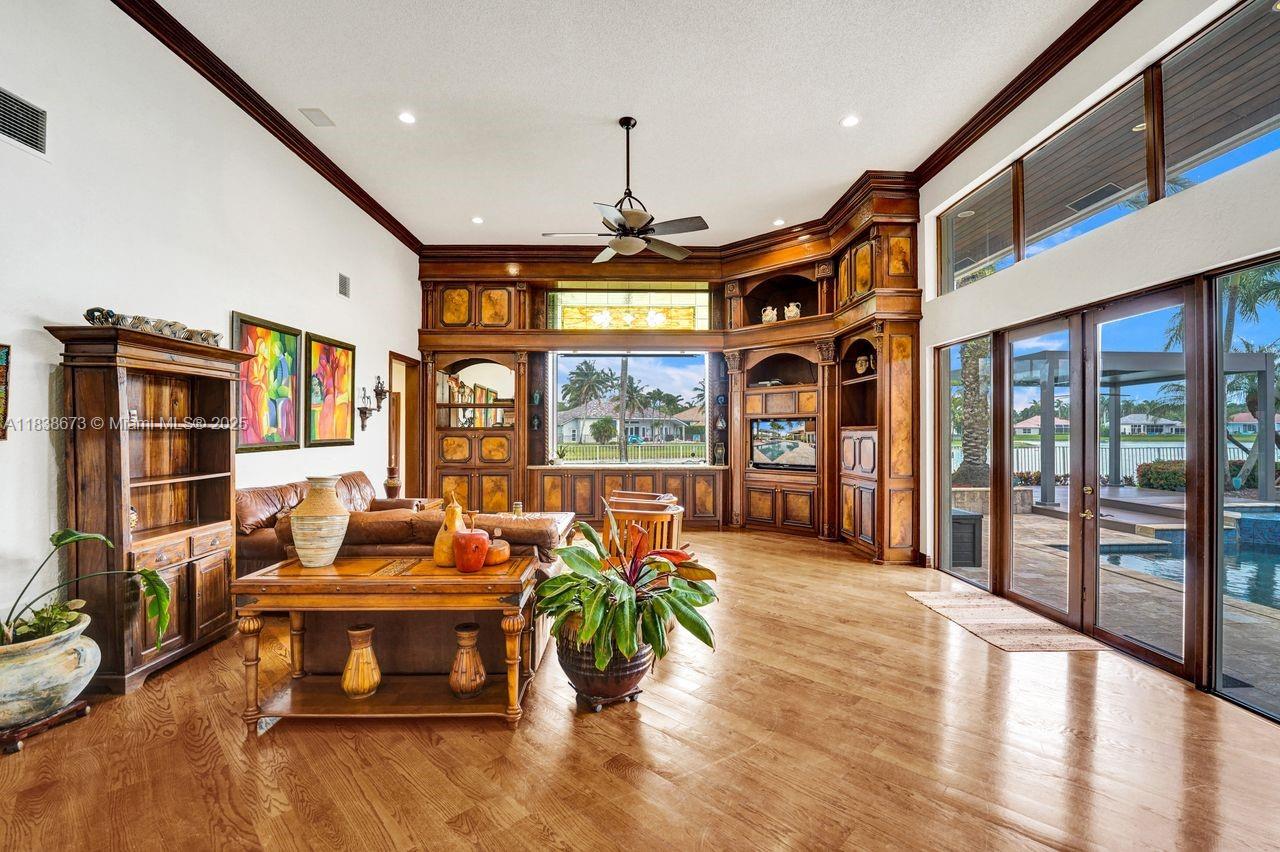 Weston Hills Country Club - Residential