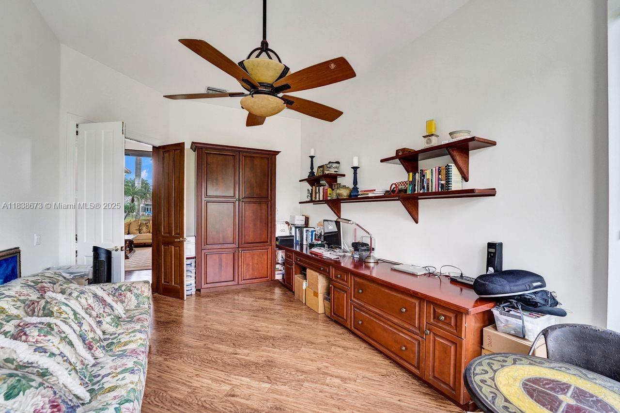 Weston Hills Country Club - Residential