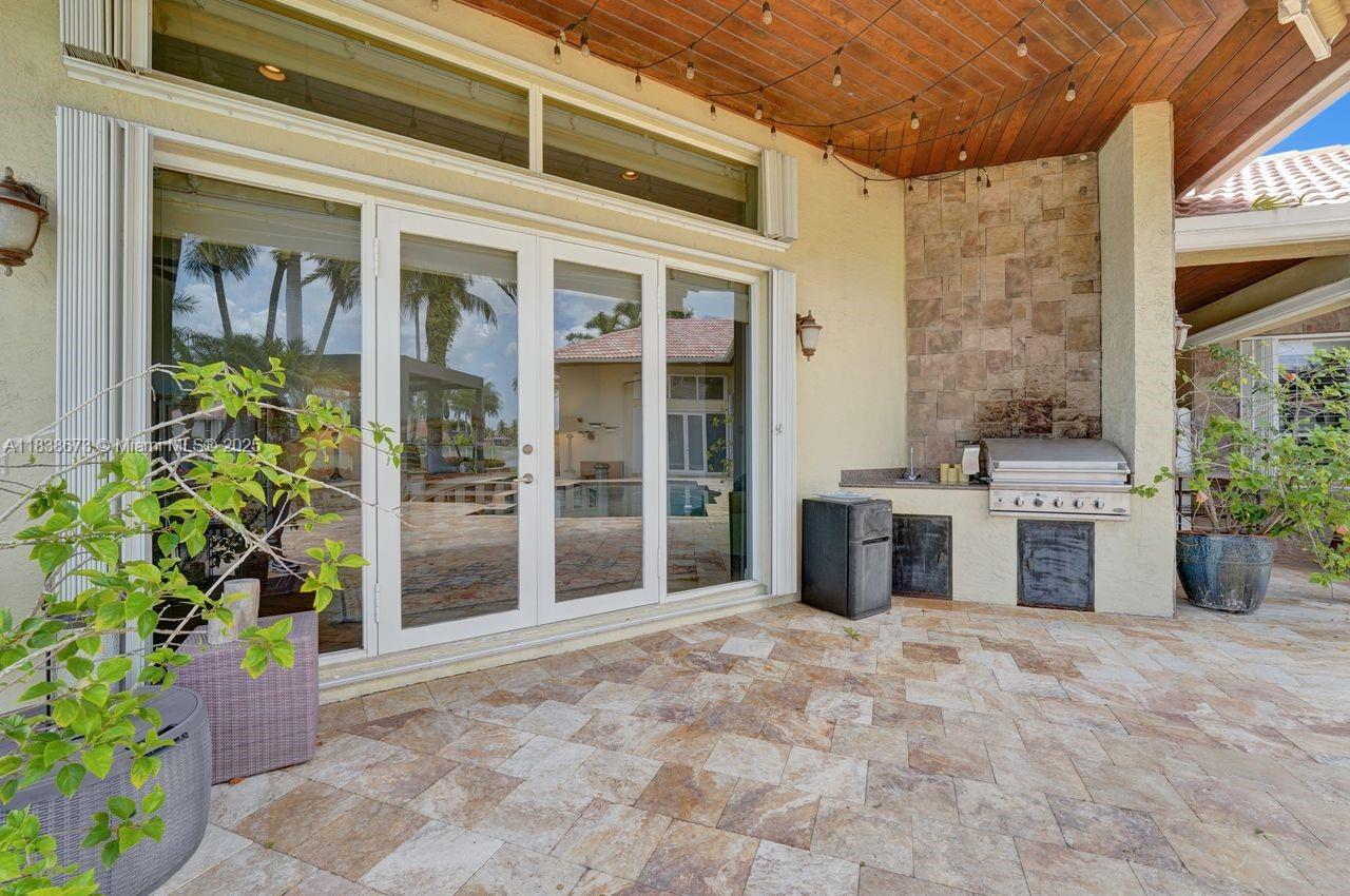 Weston Hills Country Club - Residential