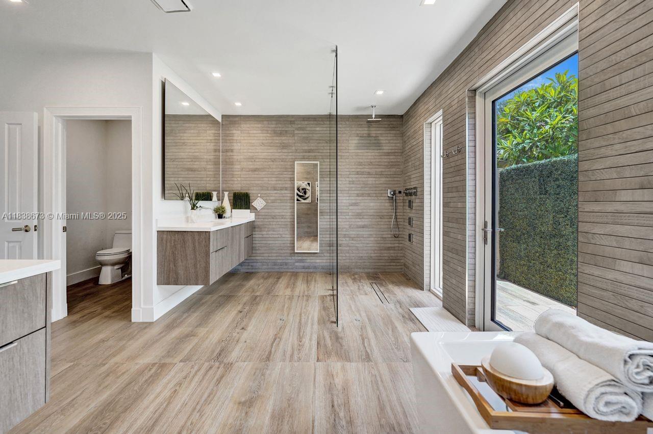 Weston Hills Country Club - Residential