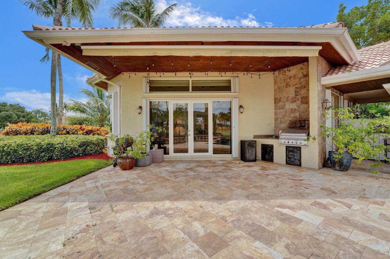 Weston Hills Country Club - Residential