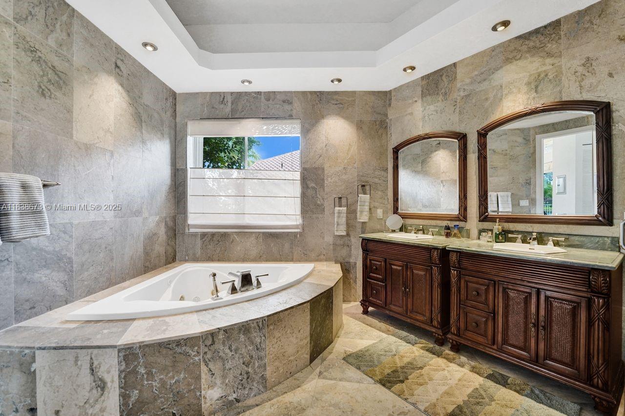 Weston Hills Country Club - Residential