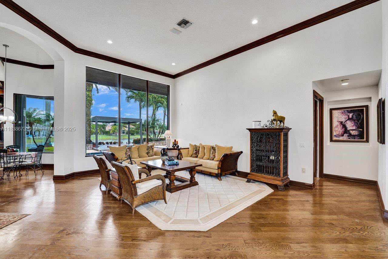 Weston Hills Country Club - Residential