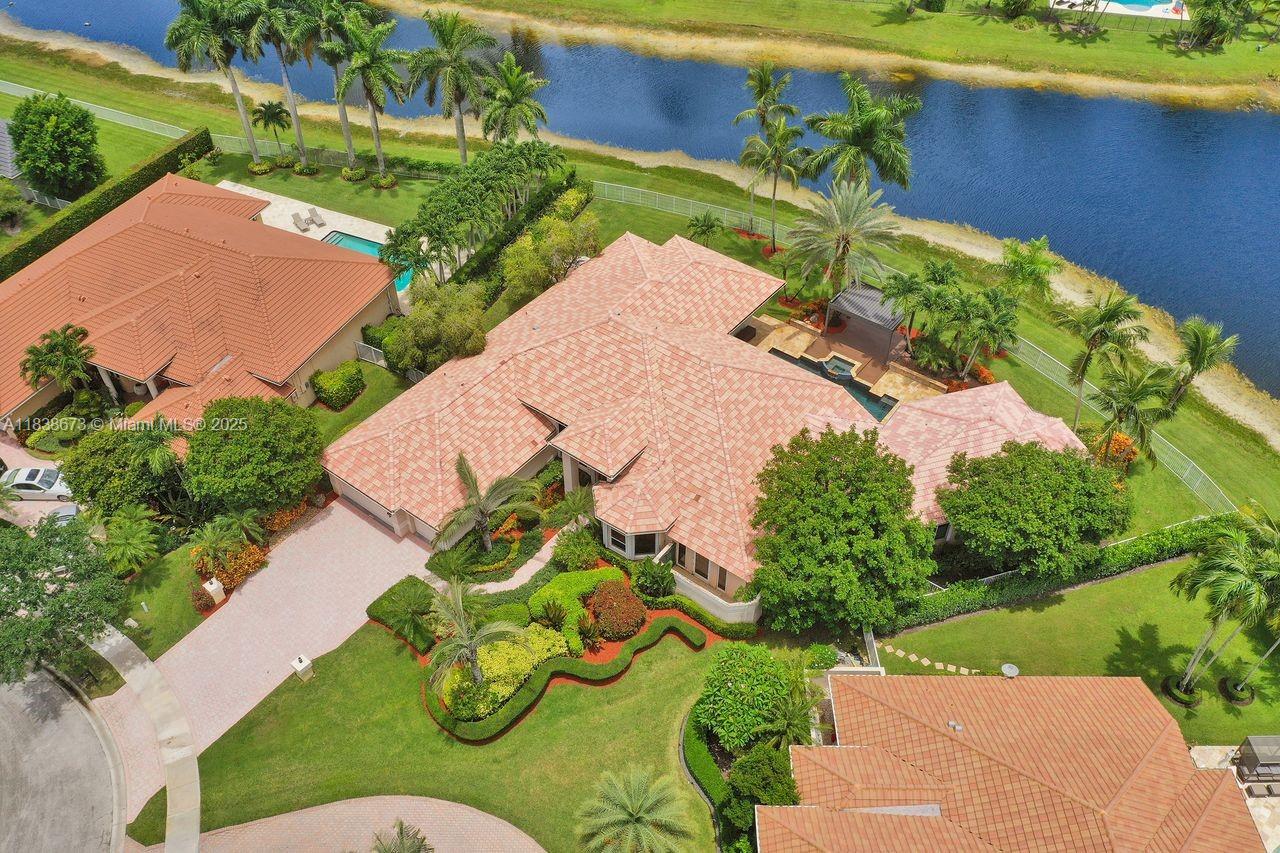 Weston Hills Country Club - Residential