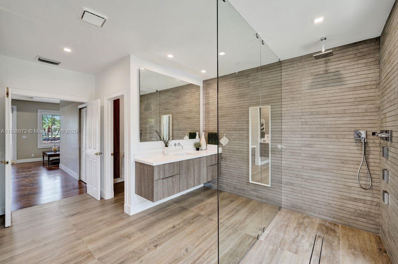 Weston Hills Country Club - Residential