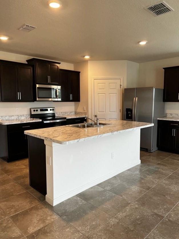 CREEKSIDE PLAT NO. 4 - Residential Lease