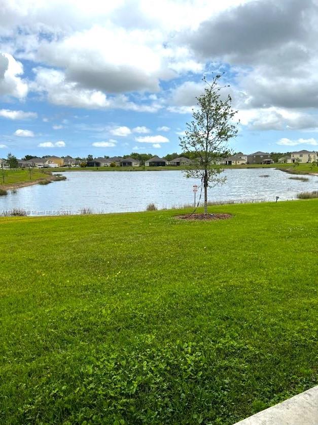 CREEKSIDE PLAT NO. 4 - Residential Lease