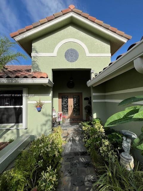 596 NW 164th Ave