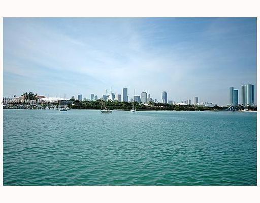 Rental Property at 1140 E Venetian Way 2C, Miami, Broward County, Florida - Bedrooms: 1 
Bathrooms: 1  - $2,500 MO.