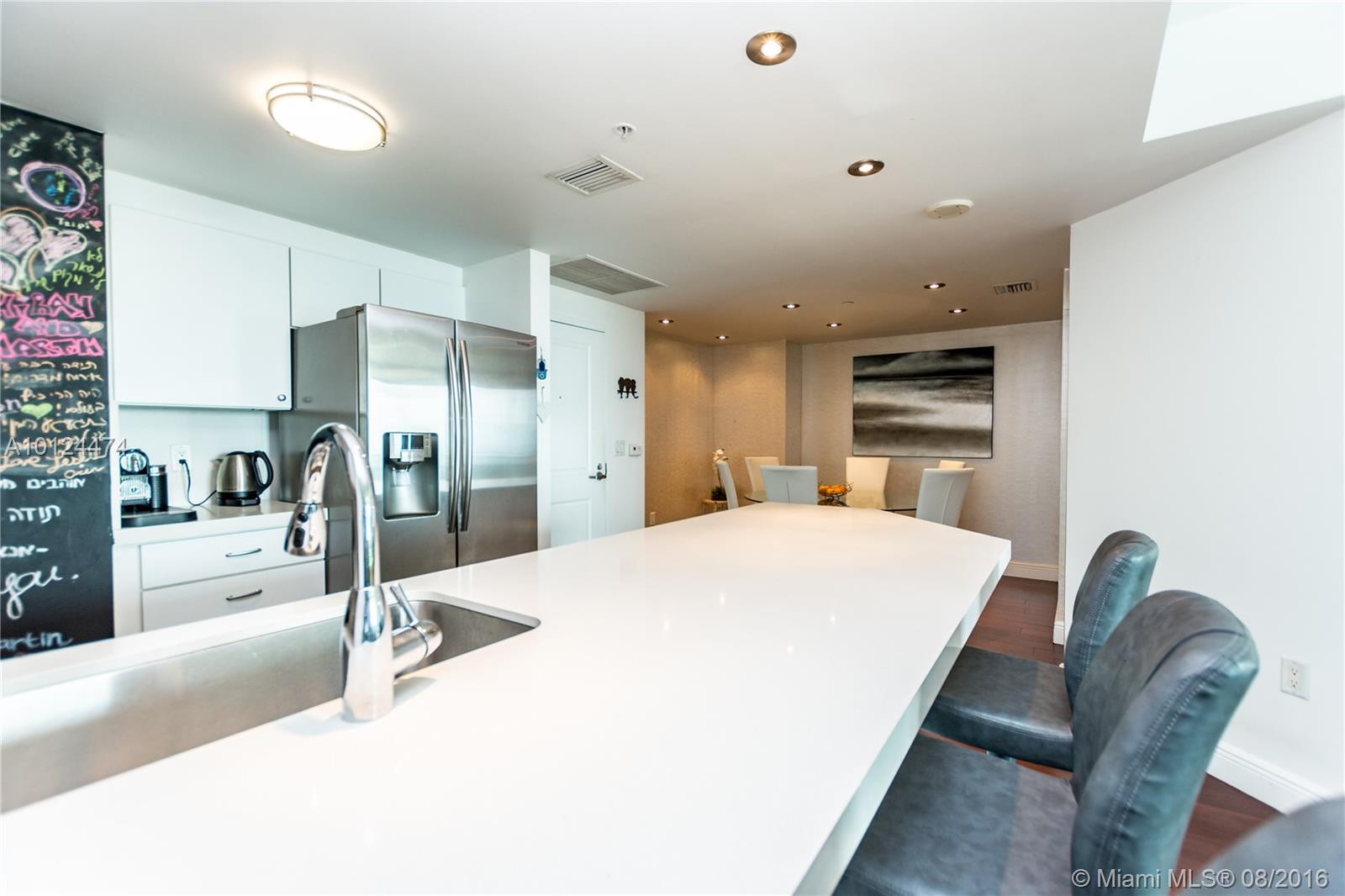 Vue/Brickell - Residential Lease