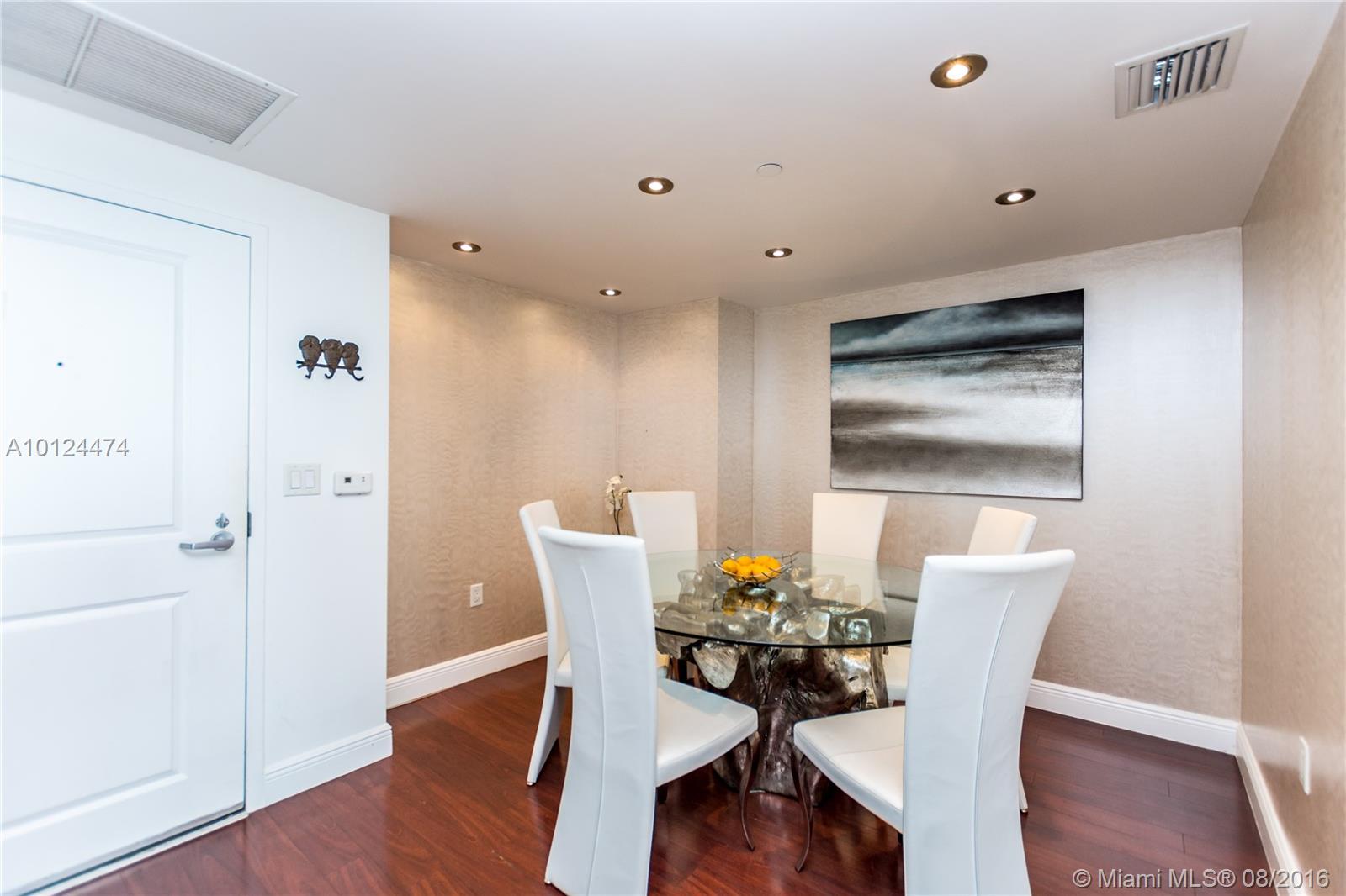 Vue/Brickell - Residential Lease