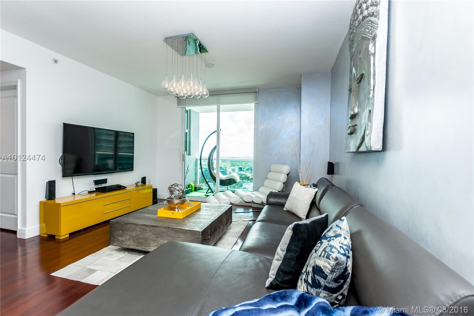 Vue/Brickell - Residential Lease